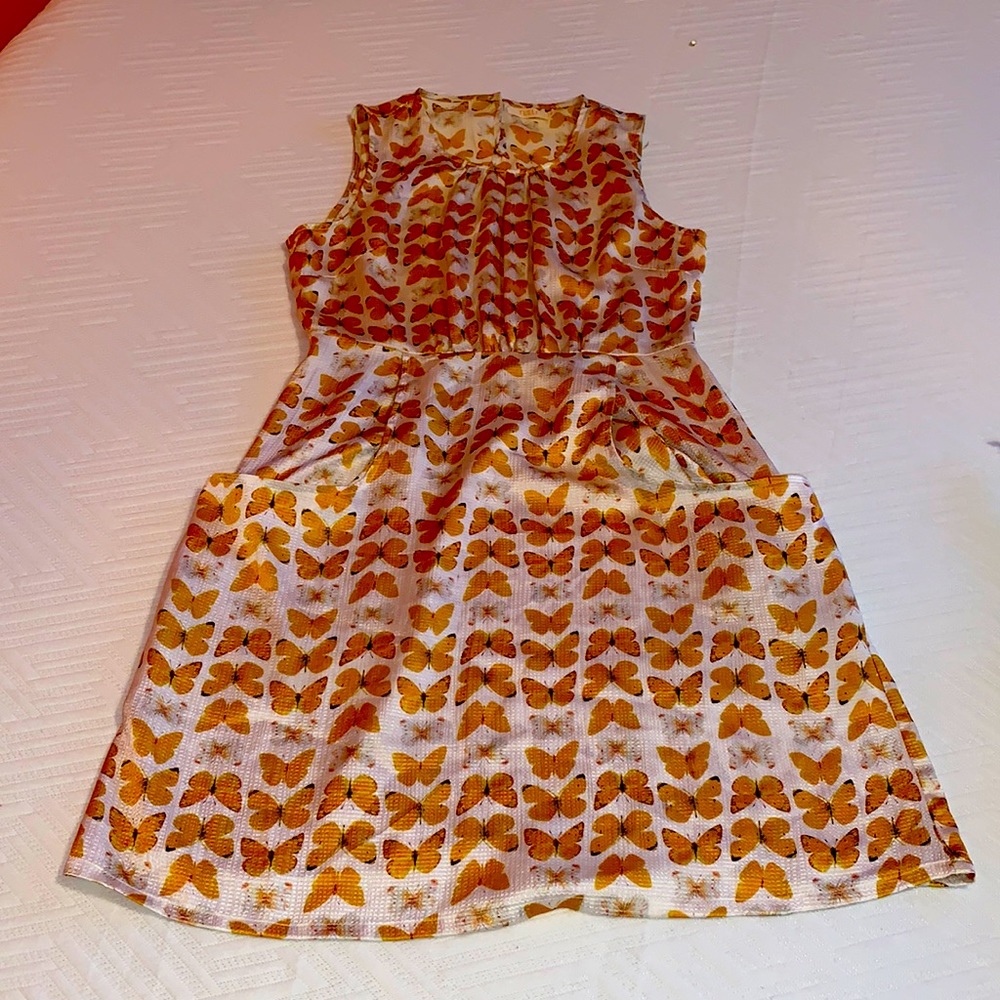 A-line butterfly sheath dress by Tulle 🦋🦋